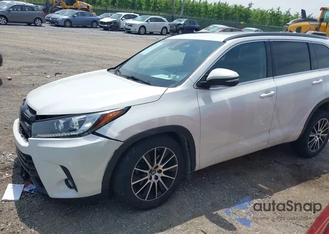 2018 Toyota Highlander Se from USA, damaged, VIN 5TDJZRFH2JS547586